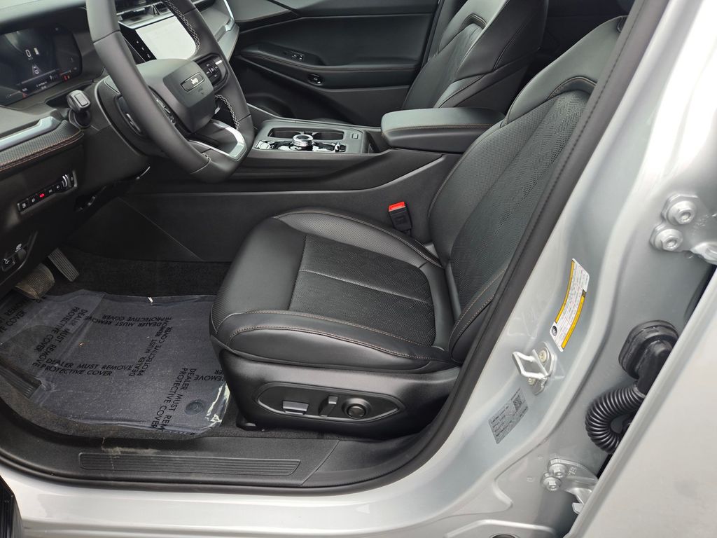 Thumbnail: 2026 Jeep Cherokee - 8