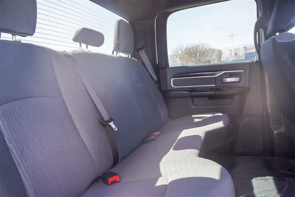 2022 RAM 3500 Big Horn 10
