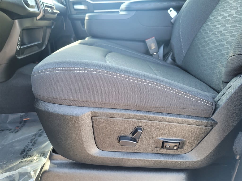 Thumbnail: 2026 RAM 2500 - 17