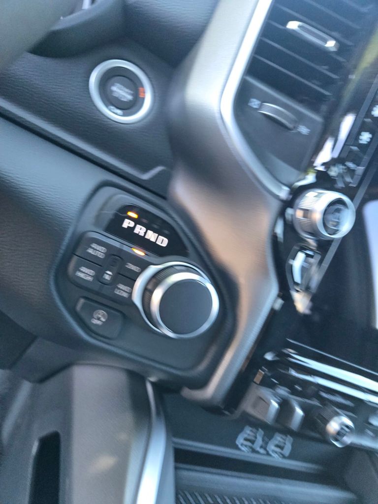 Thumbnail: 2026 RAM 1500 - 18