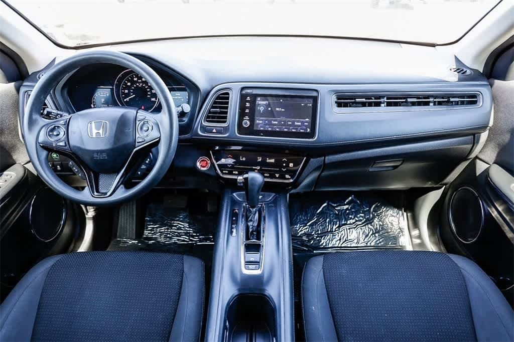 2022 Honda HR-V EX 2