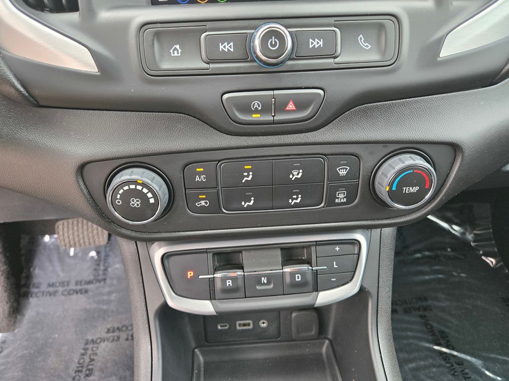 Thumbnail: 2024 GMC Terrain - 15