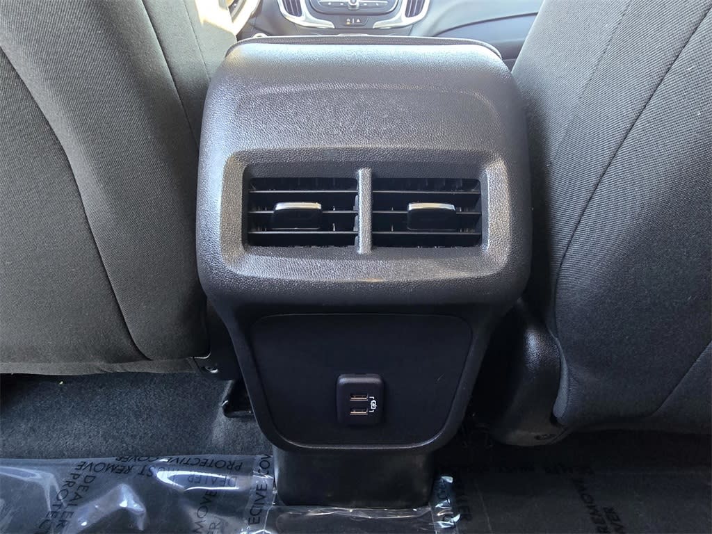 Thumbnail: 2023 Chevrolet Equinox - 16