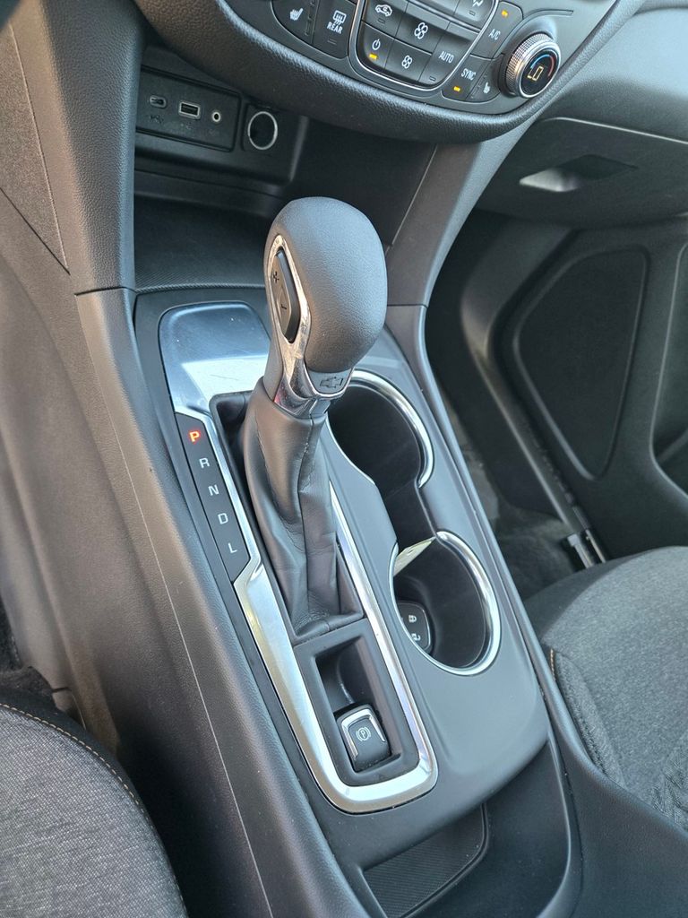 Thumbnail: 2024 Chevrolet Equinox - 13