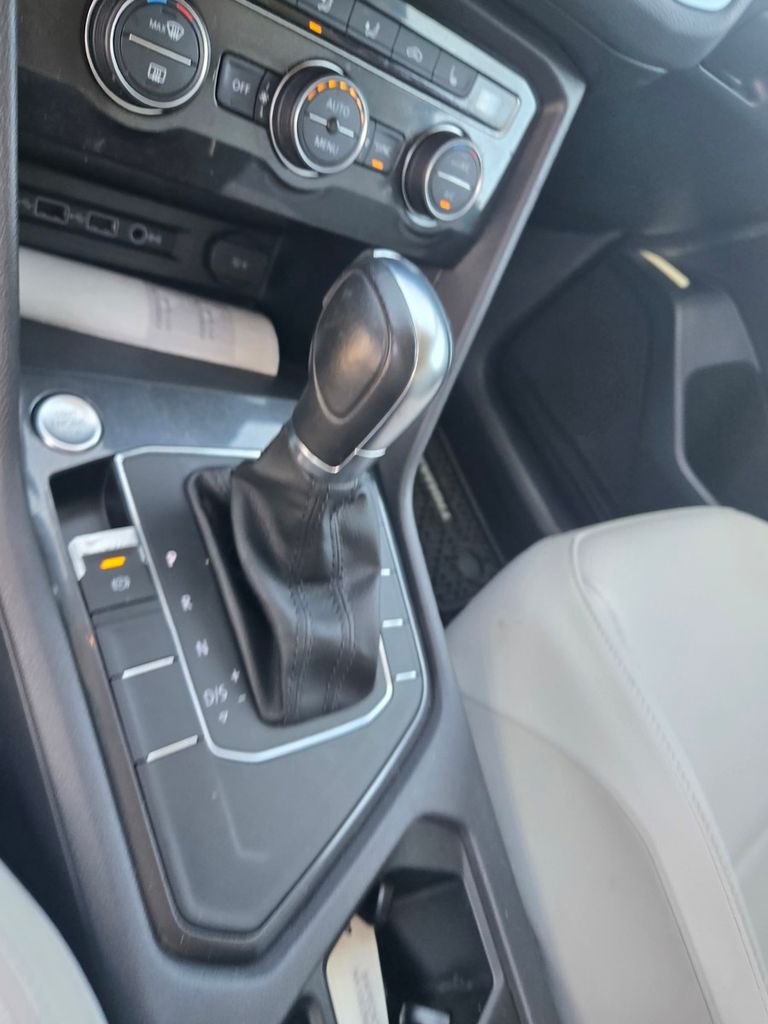 Thumbnail: 2019 Volkswagen Tiguan - 13