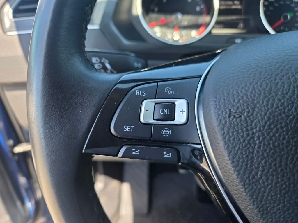 Thumbnail: 2019 Volkswagen Tiguan - 22