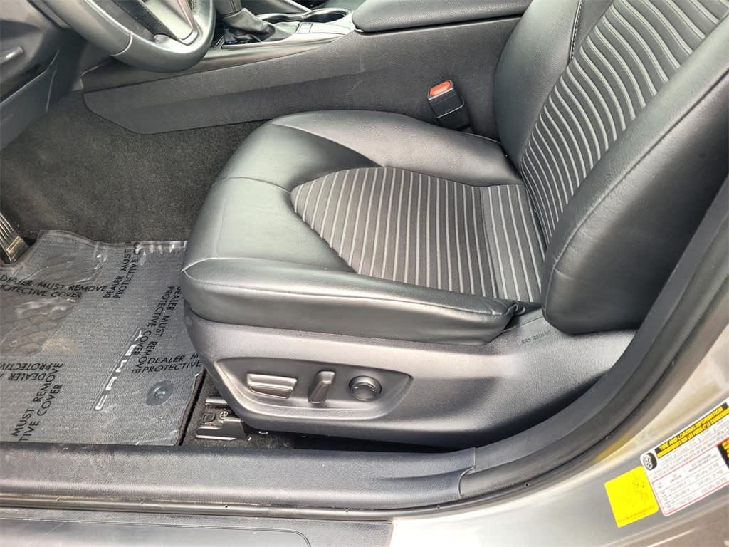 Thumbnail: 2024 Toyota Camry - 16