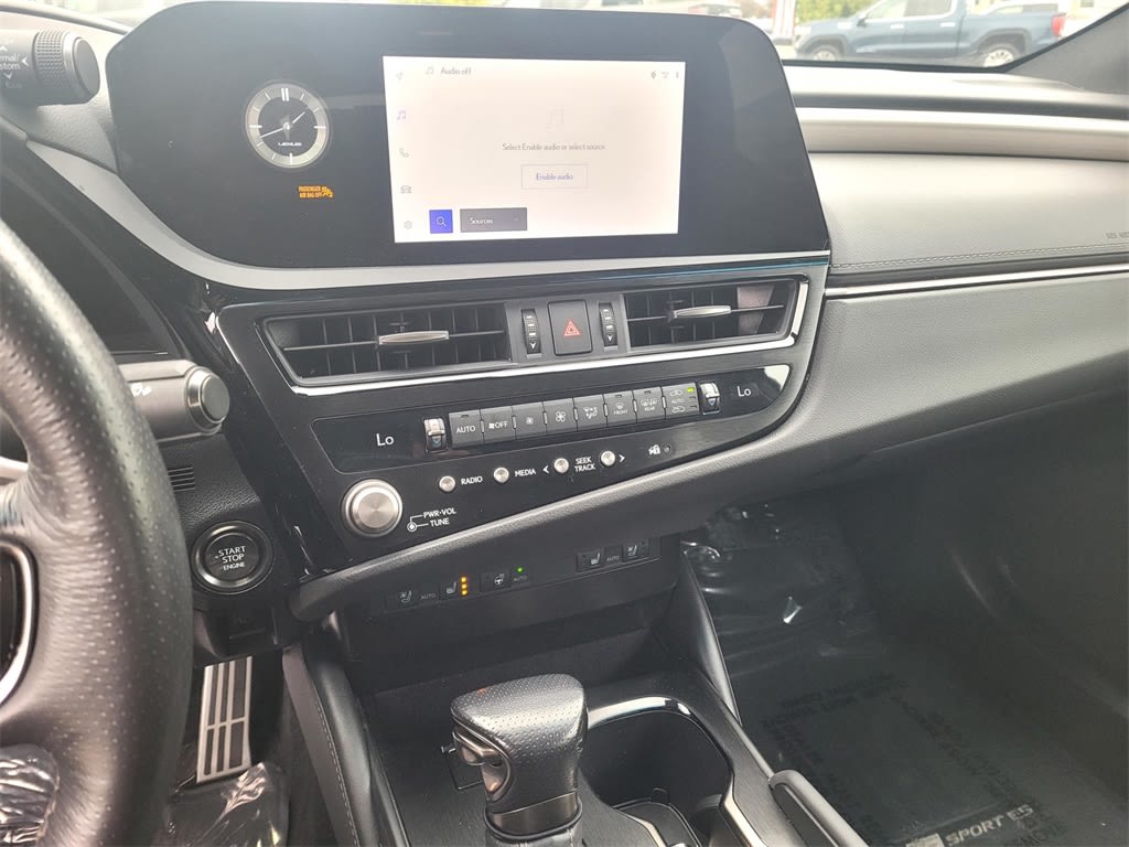 Thumbnail: 2023 Lexus ES - 20