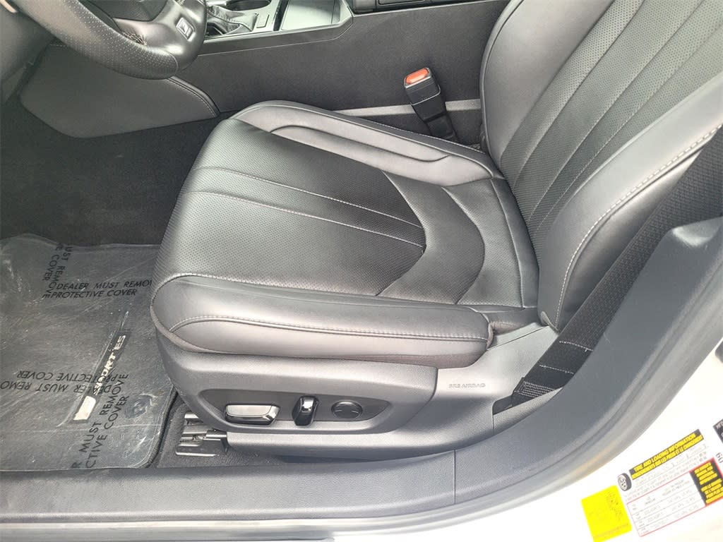 Thumbnail: 2023 Lexus ES - 18