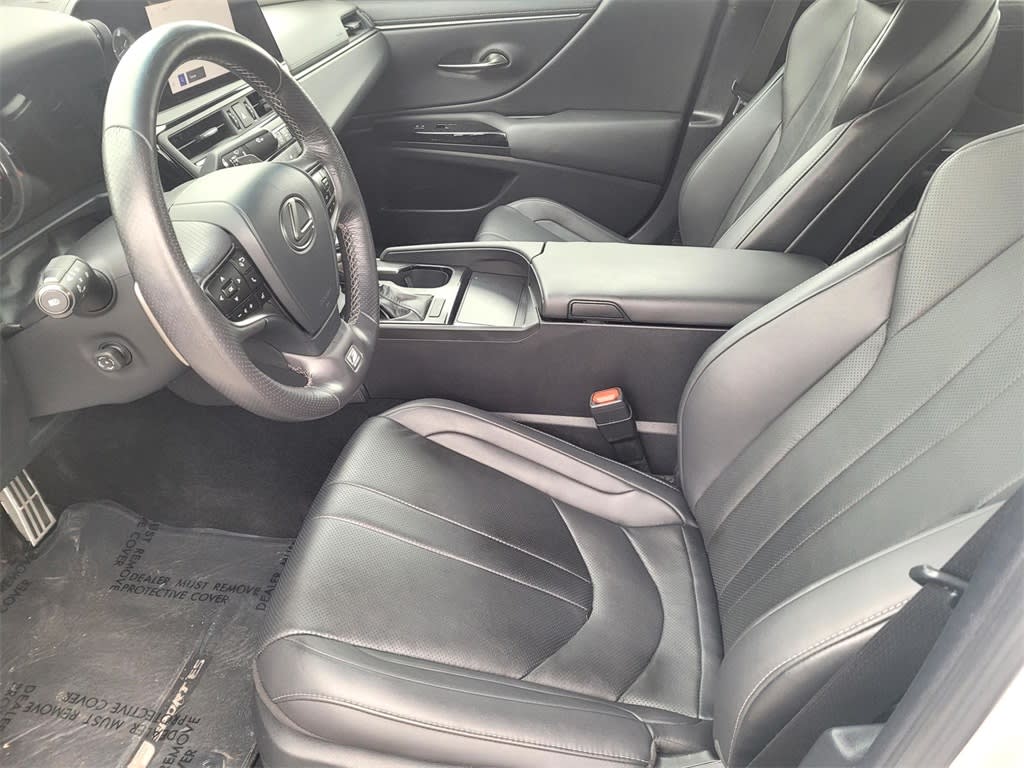 Thumbnail: 2023 Lexus ES - 8