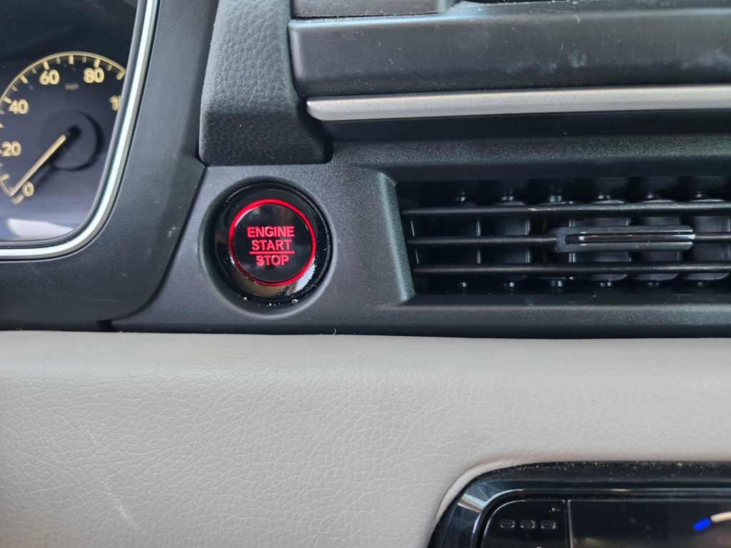 Thumbnail: 2023 Honda Pilot - 19