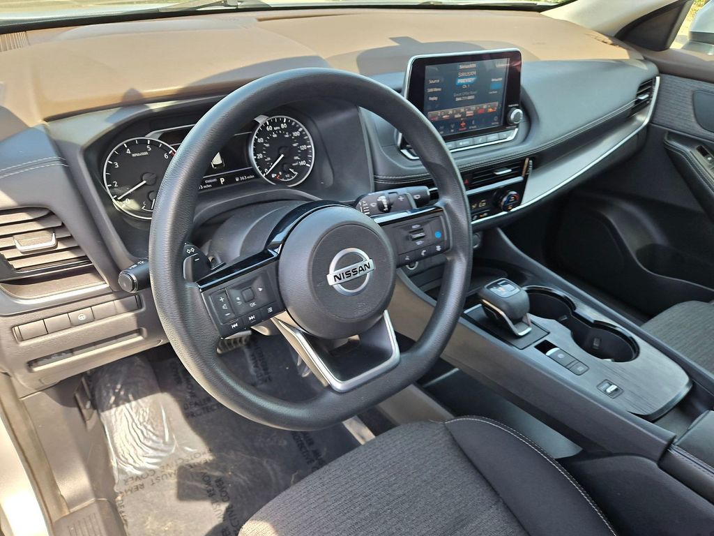 Thumbnail: 2021 Nissan Rogue - 7