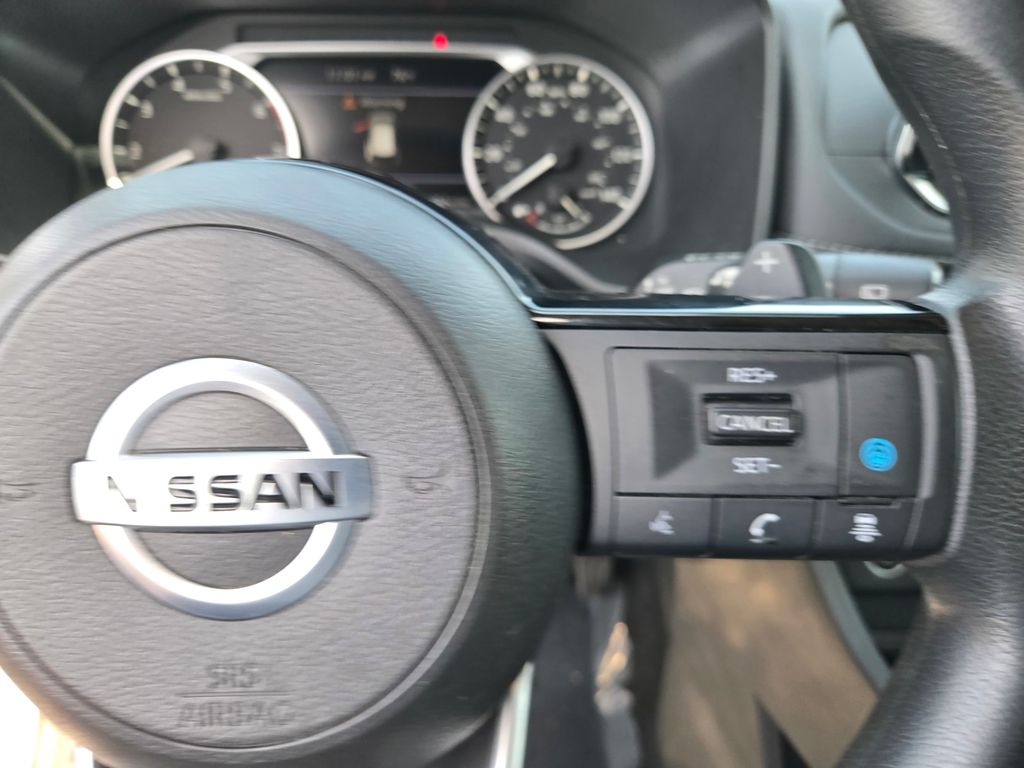 Thumbnail: 2021 Nissan Rogue - 21