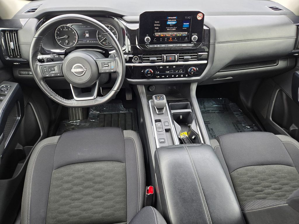 Thumbnail: 2024 Nissan Pathfinder - 2