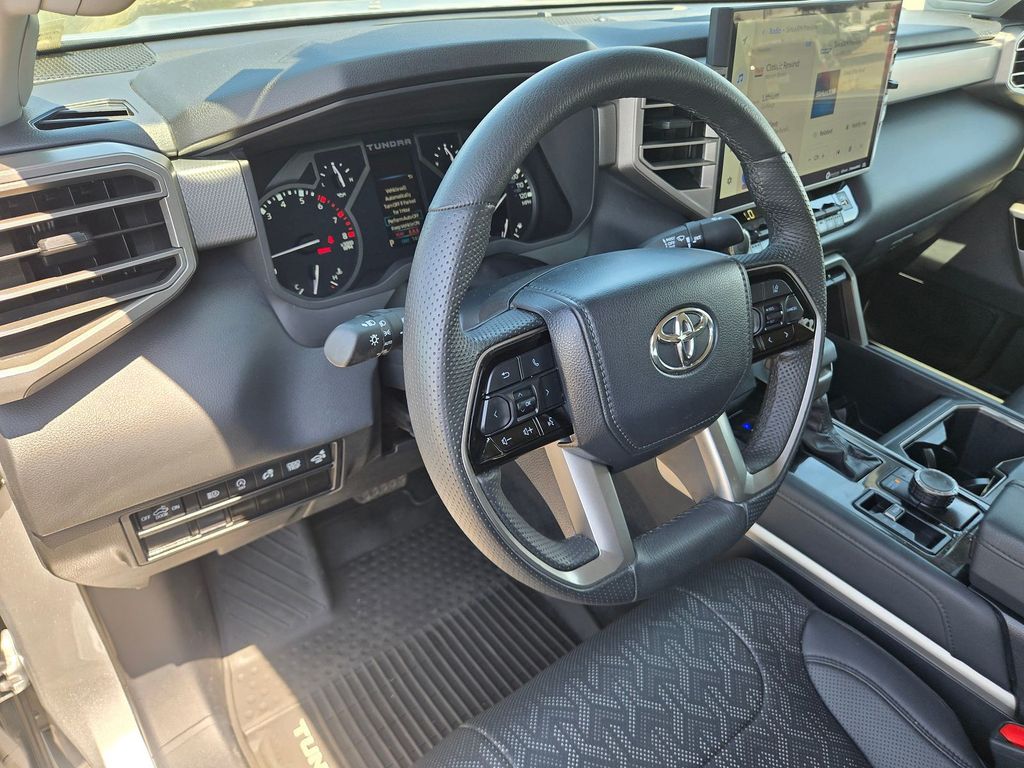 Thumbnail: 2023 Toyota Tundra - 6