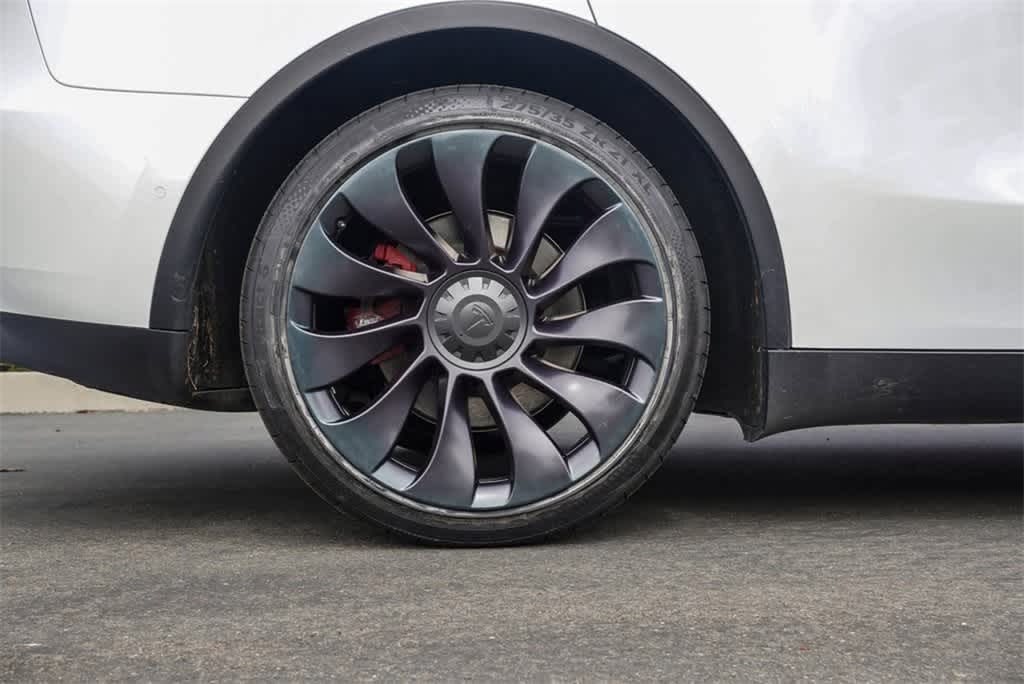 2021 Tesla Model Y Long Range 18
