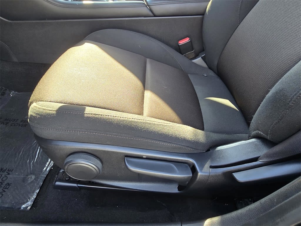 Thumbnail: 2021 Mazda Mazda3 - 16