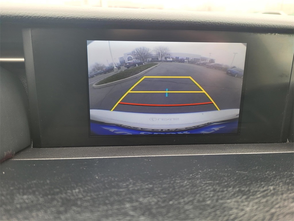 Thumbnail: 2015 Lexus IS - 9