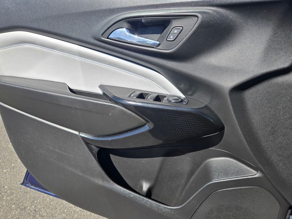 Thumbnail: 2024 Chevrolet Trax - 20