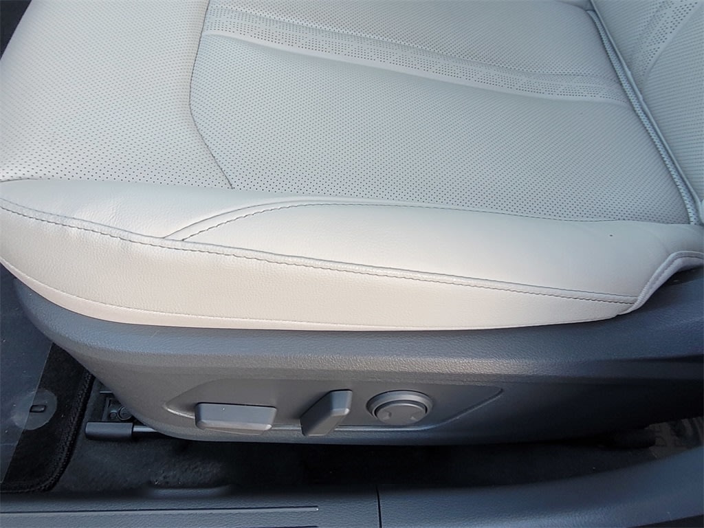 2022 Hyundai Sonata Limited 17