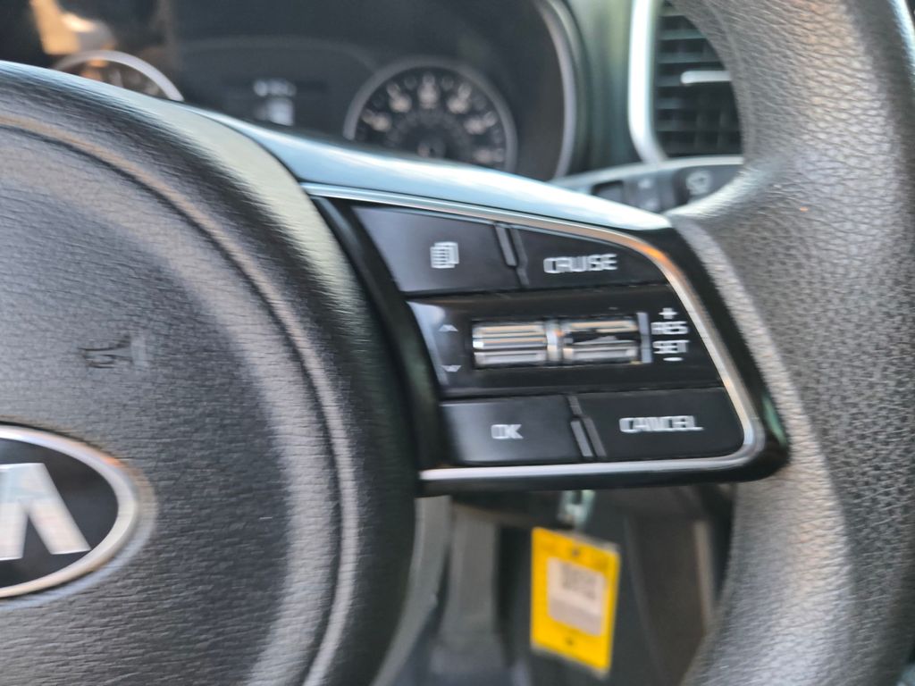 Thumbnail: 2021 Kia Sportage - 21
