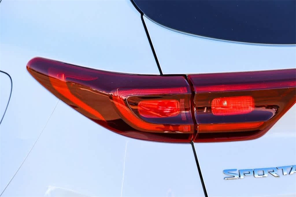 2020 Kia Sportage EX 19