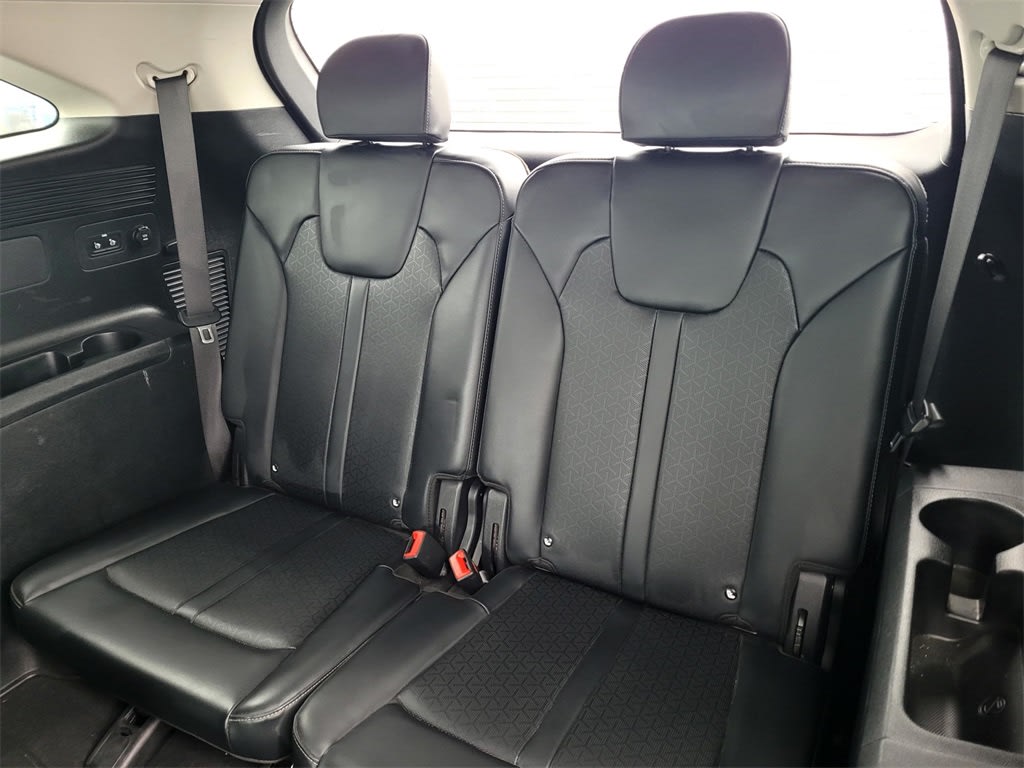 Thumbnail: 2021 Kia Sorento - 8