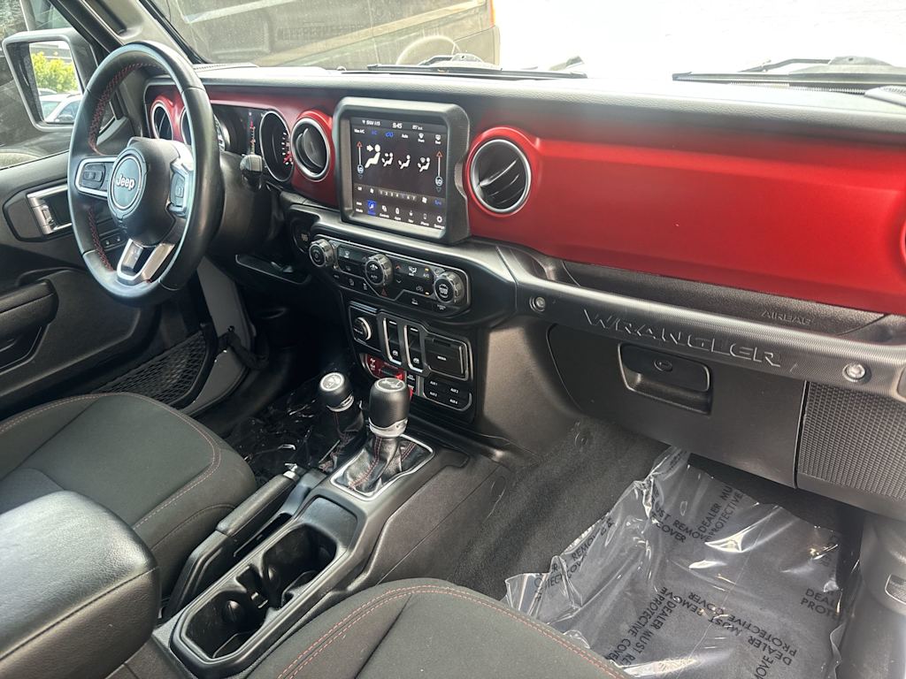 Thumbnail: 2022 Jeep Wrangler - 10