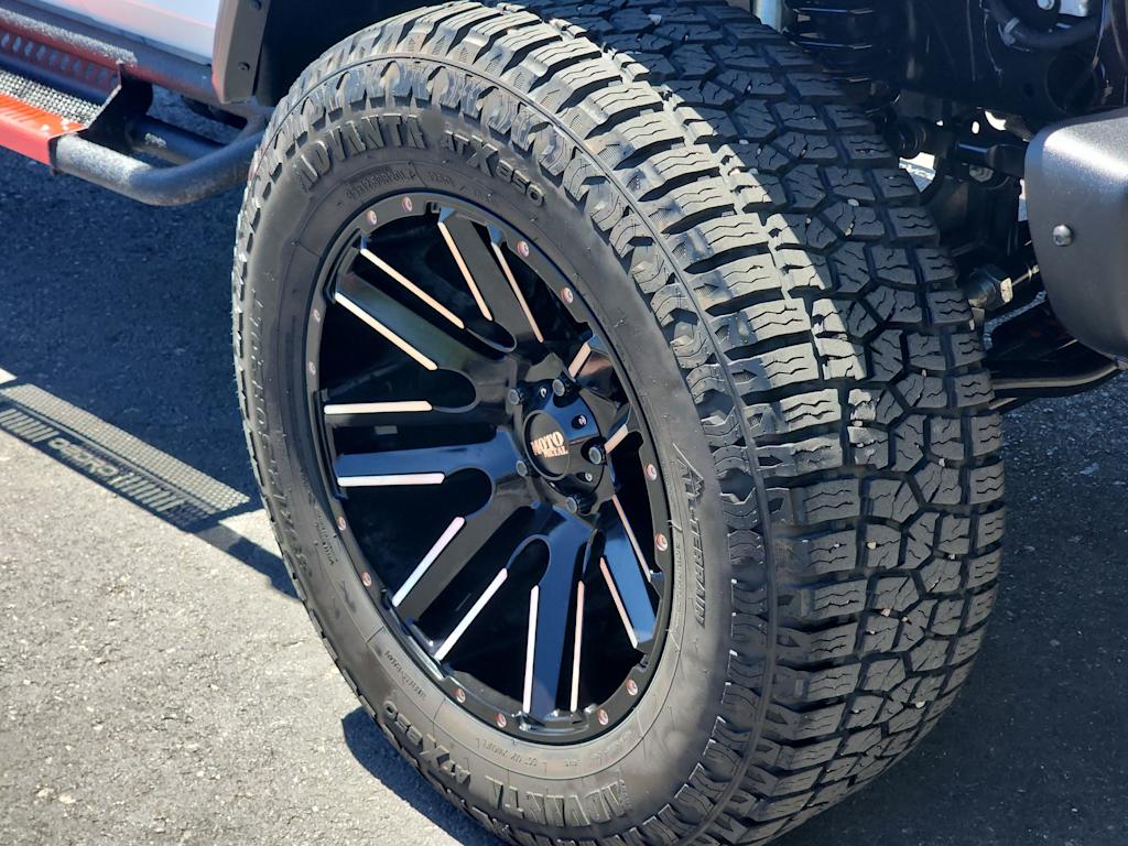 Thumbnail: 2021 Jeep Wrangler - 8
