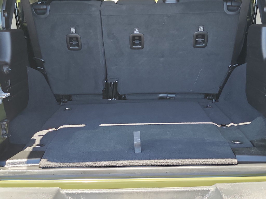 Thumbnail: 2021 Jeep Wrangler - 23