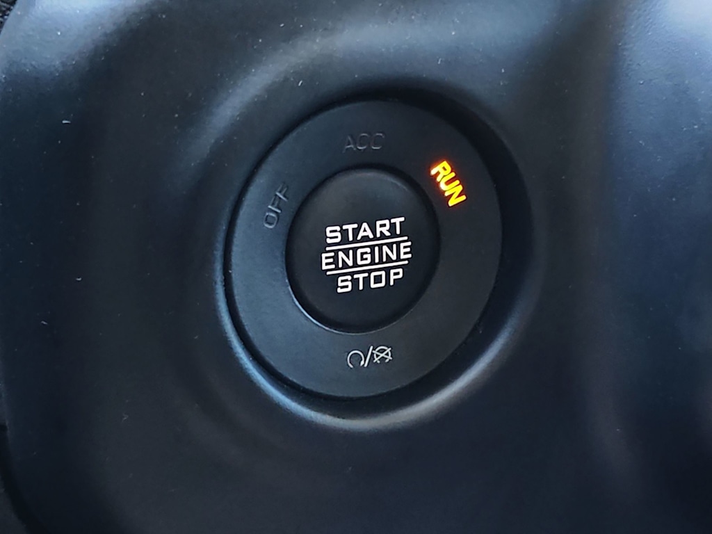Thumbnail: 2021 Jeep Wrangler - 24