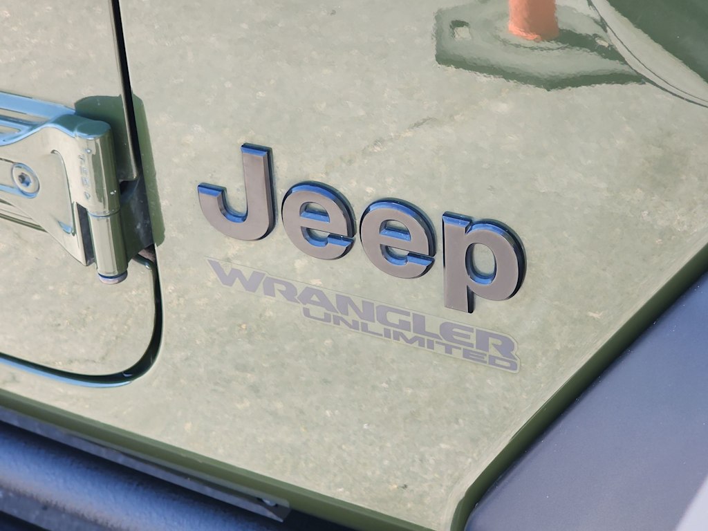 Thumbnail: 2021 Jeep Wrangler - 7