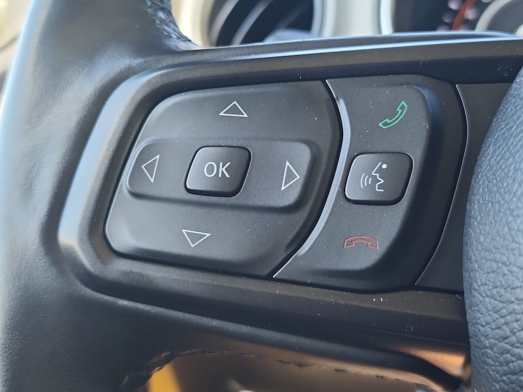 Thumbnail: 2022 Jeep Wrangler - 25