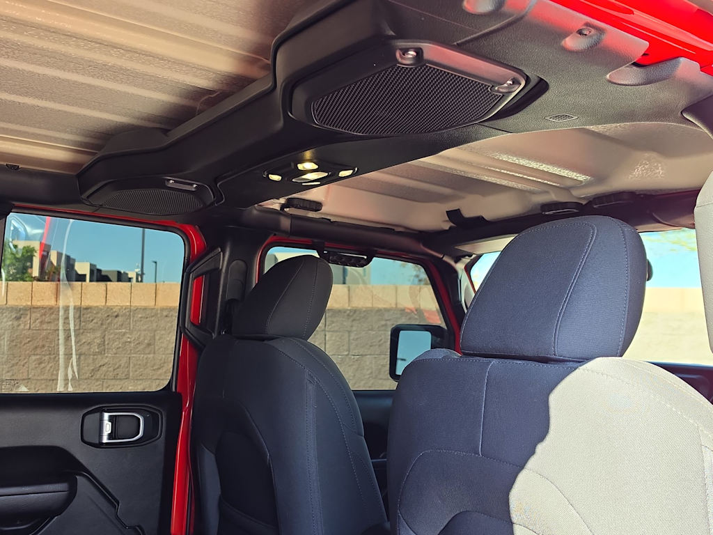 Thumbnail: 2022 Jeep Wrangler - 23