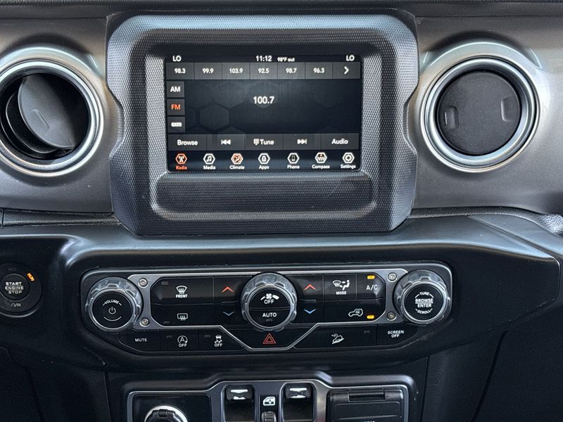 Thumbnail: 2020 Jeep Wrangler - 16