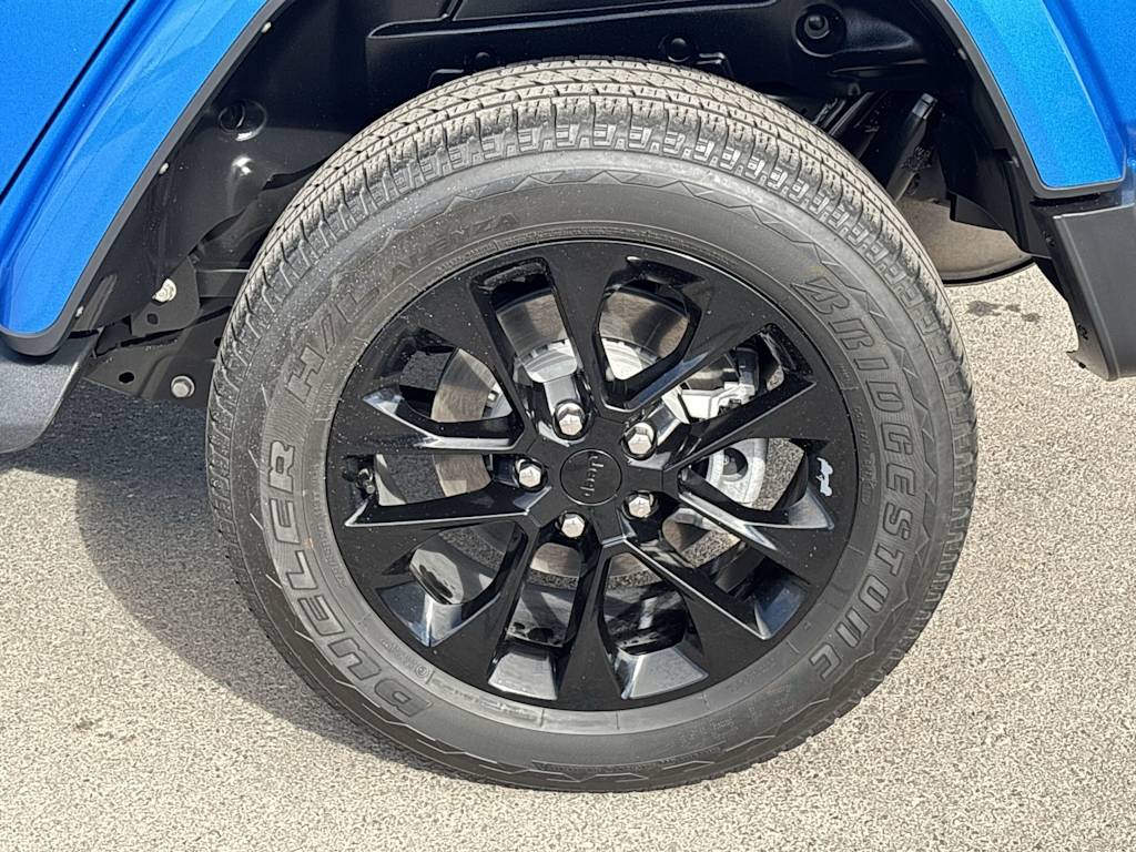 Thumbnail: 2021 Jeep Wrangler - 8