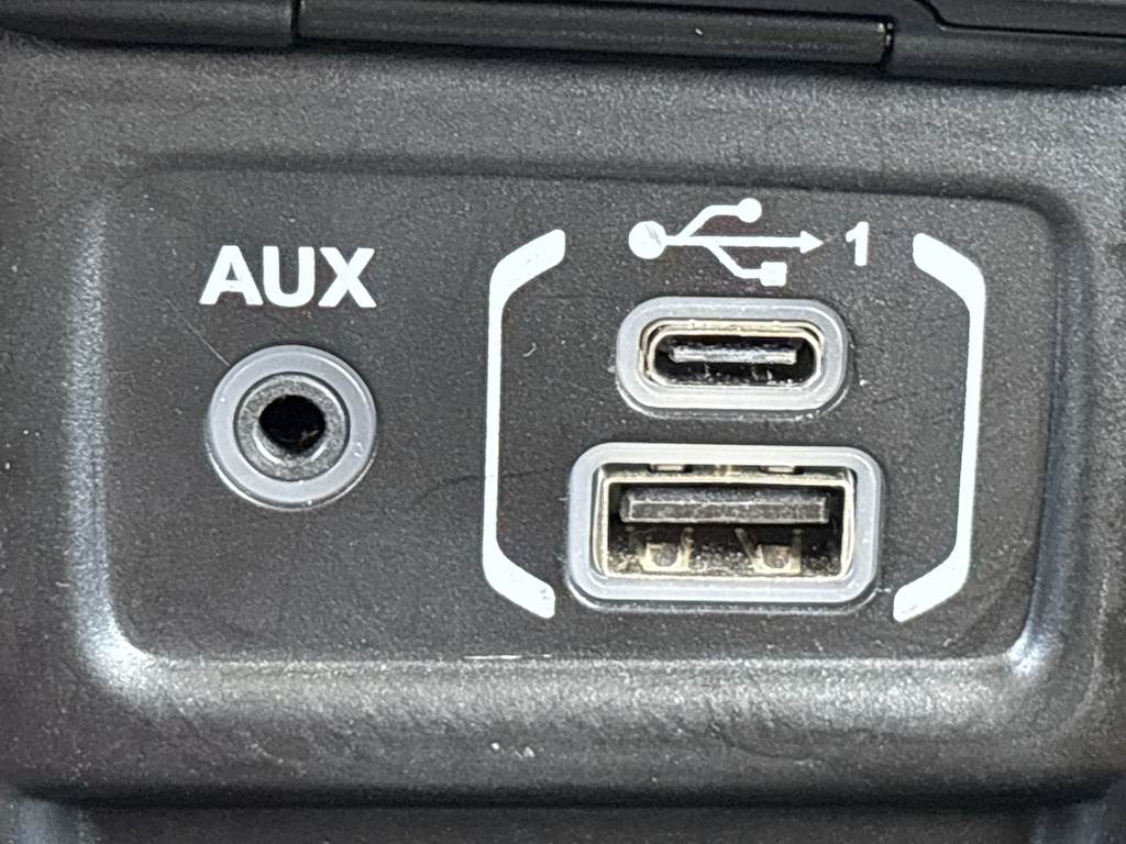 Thumbnail: 2021 Jeep Wrangler - 30