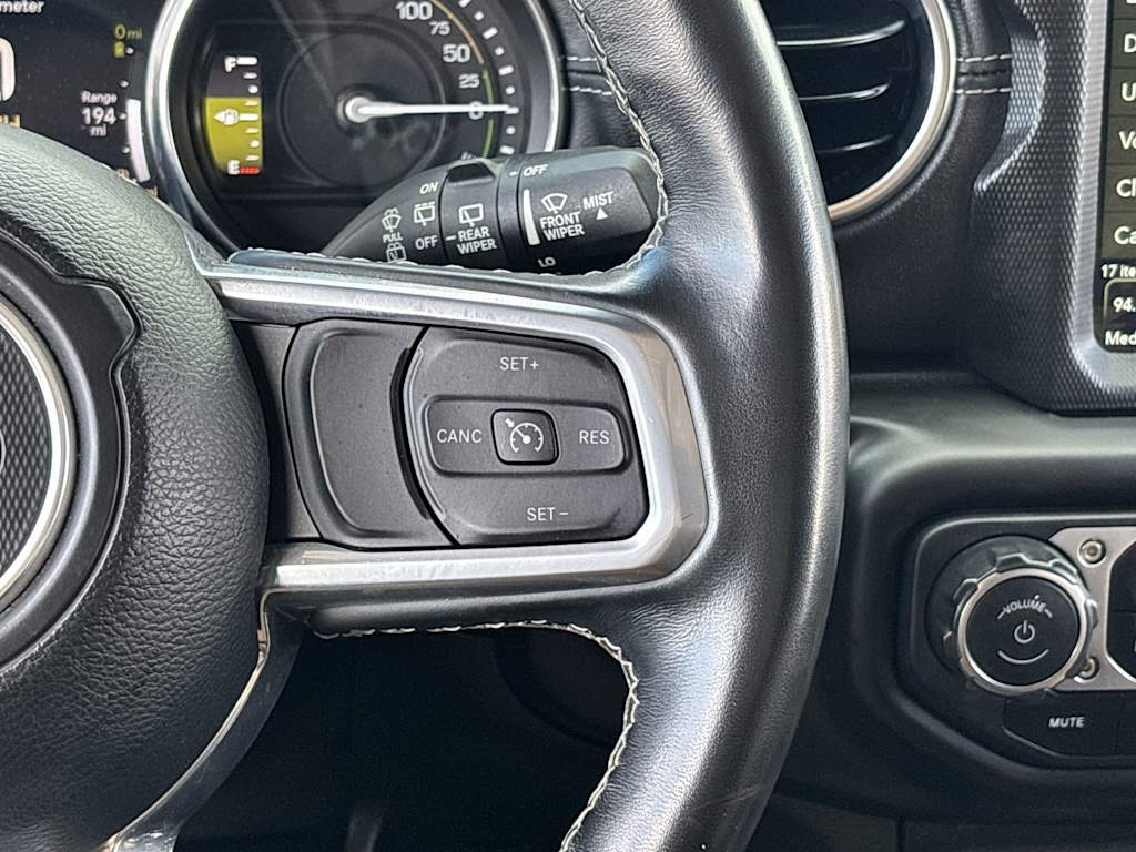 Thumbnail: 2021 Jeep Wrangler - 28