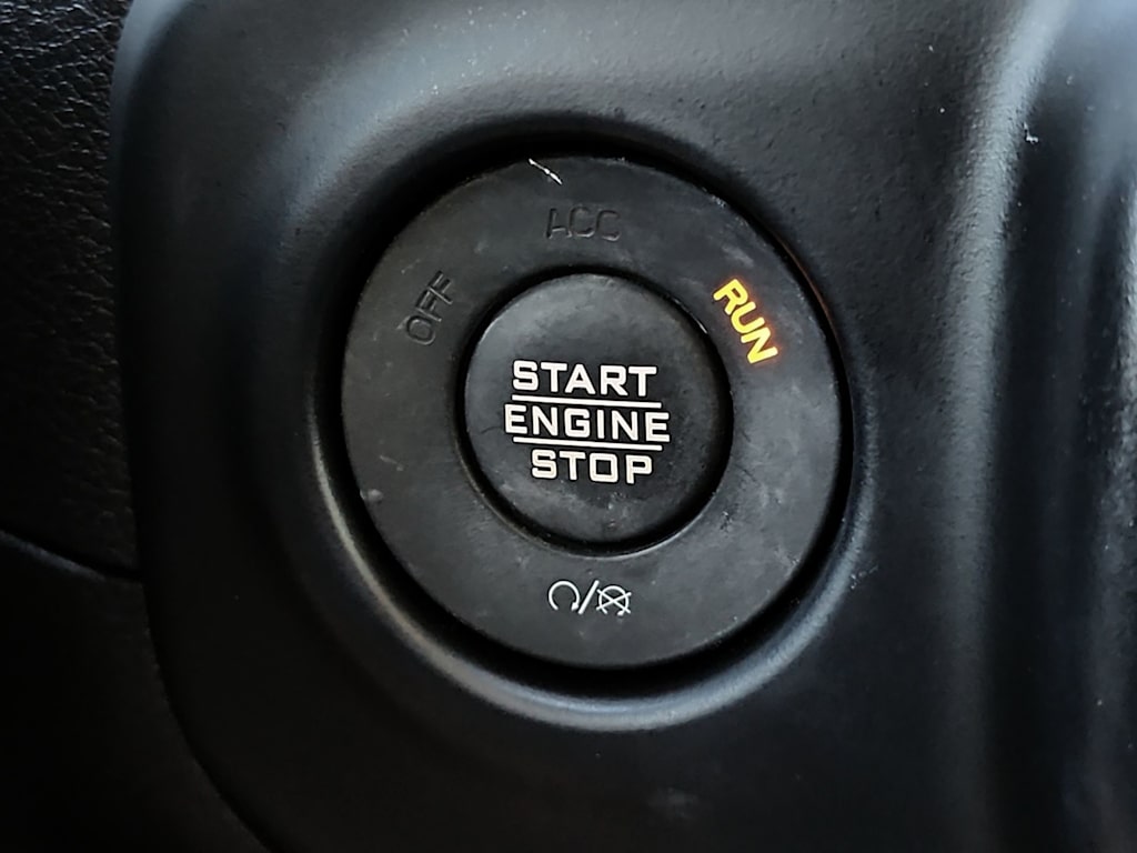 Thumbnail: 2023 Jeep Wrangler - 25