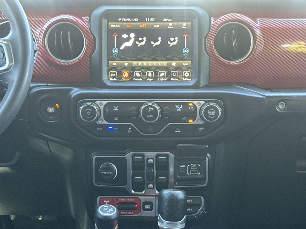Thumbnail: 2023 Jeep Wrangler - 14