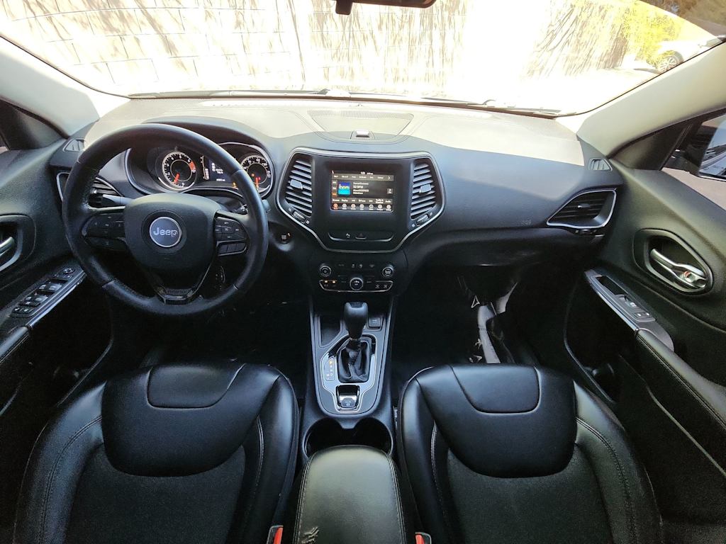 Thumbnail: 2019 Jeep Cherokee - 10