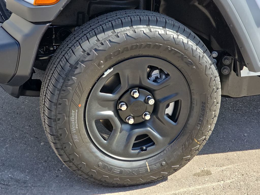 Thumbnail: 2026 Jeep Wrangler - 8