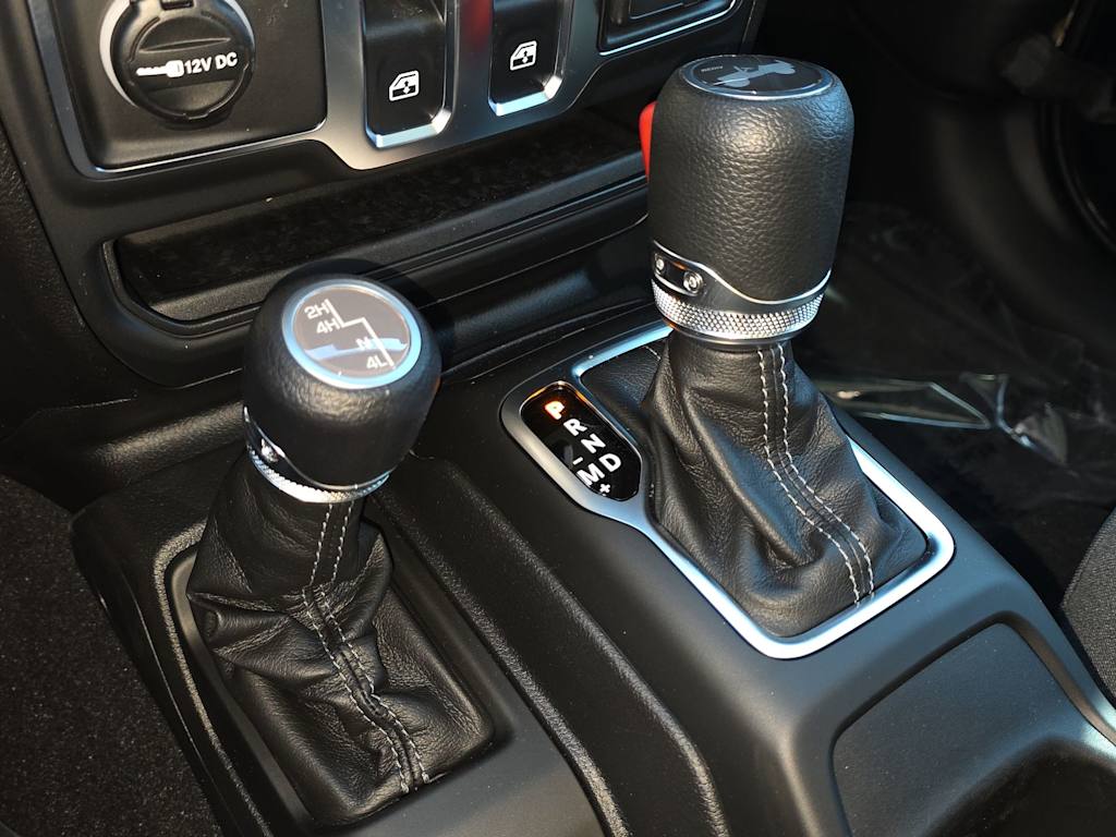 Thumbnail: 2026 Jeep Wrangler - 15