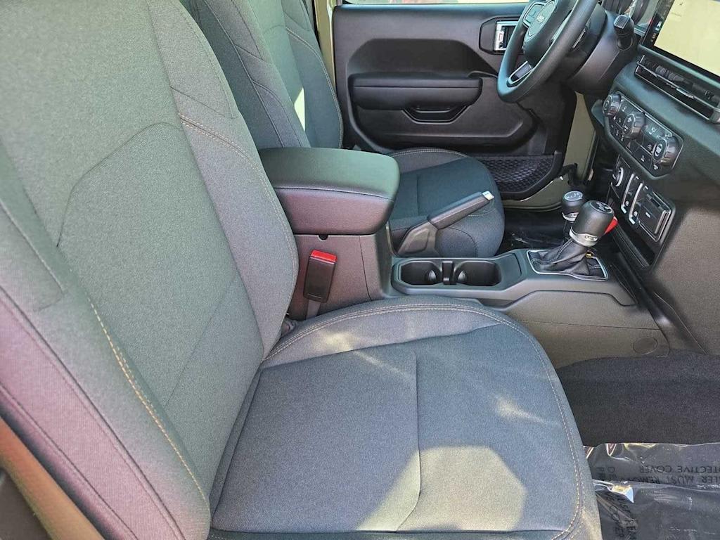 Thumbnail: 2026 Jeep Wrangler - 31