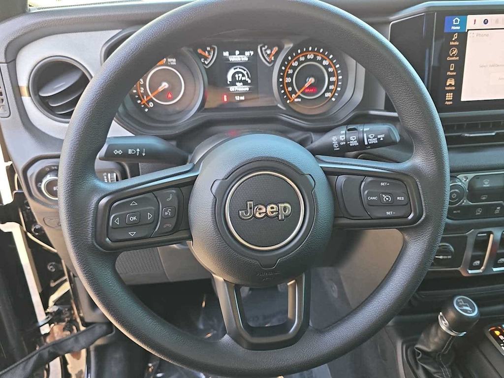 Thumbnail: 2026 Jeep Wrangler - 10