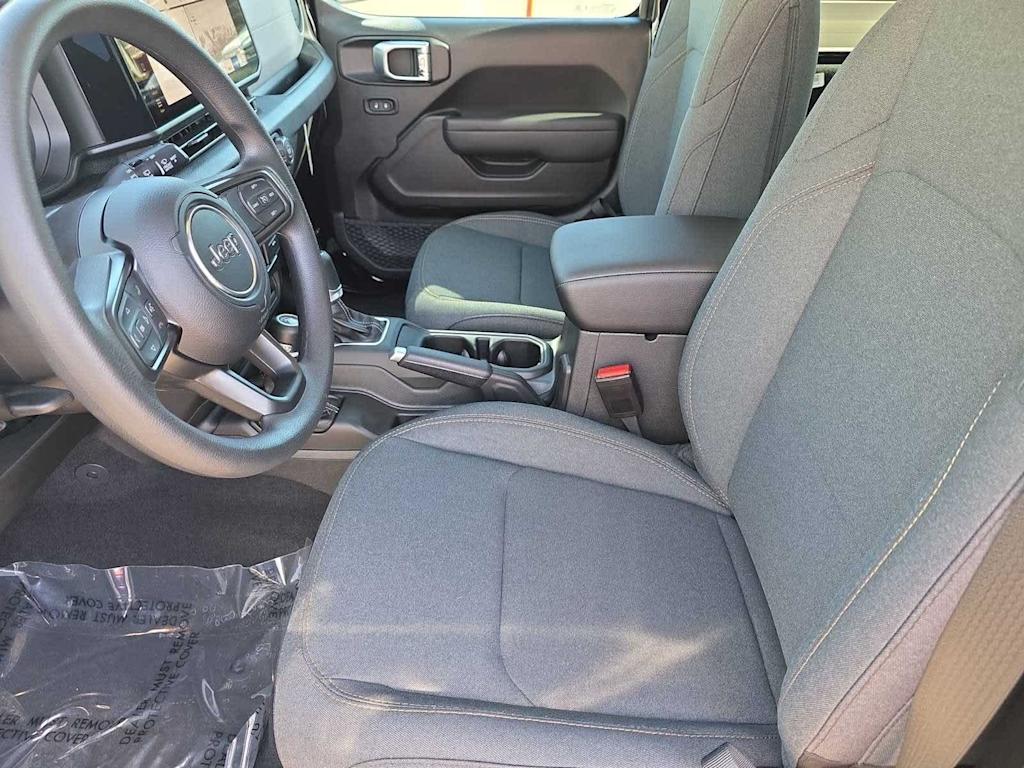 Thumbnail: 2026 Jeep Wrangler - 12