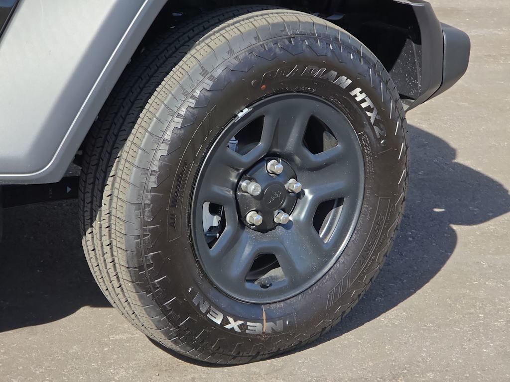 Thumbnail: 2026 Jeep Wrangler - 8
