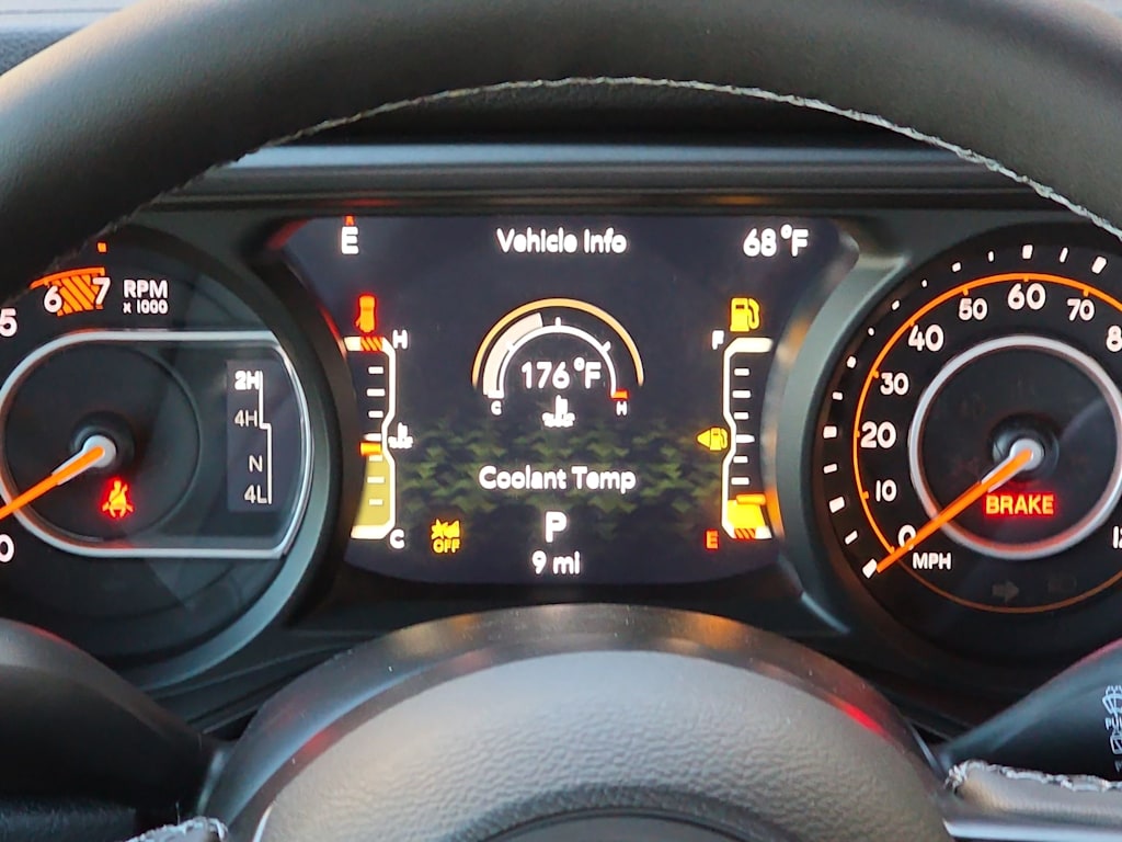 Thumbnail: 2026 Jeep Wrangler - 16