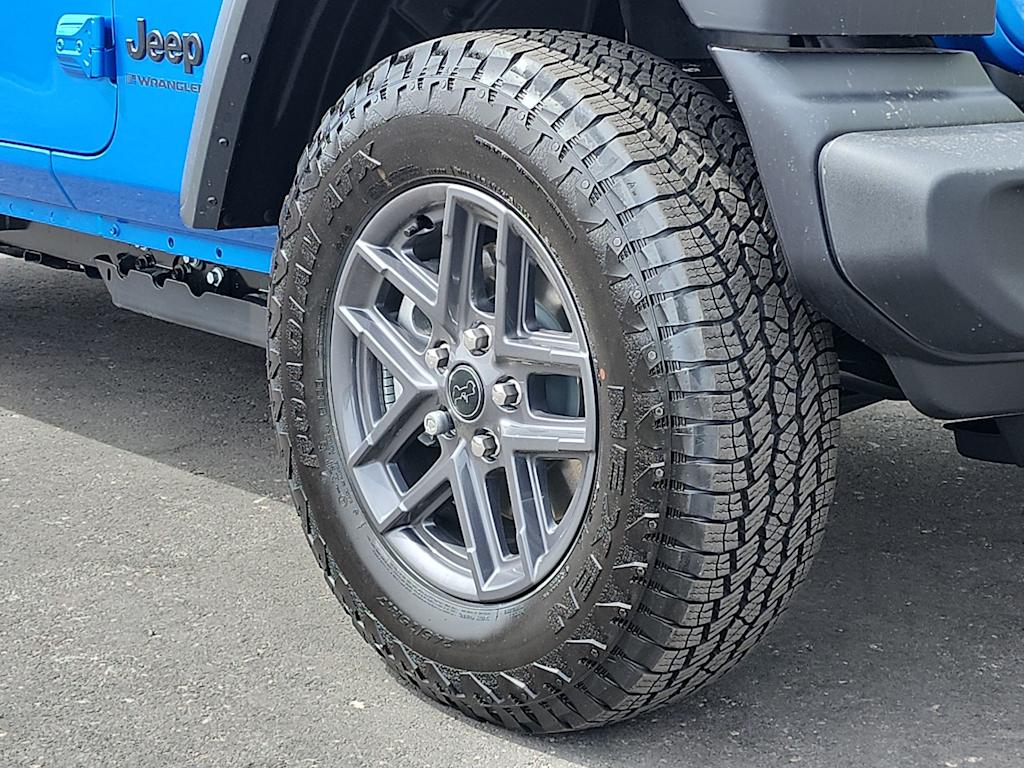 Thumbnail: 2026 Jeep Wrangler - 8
