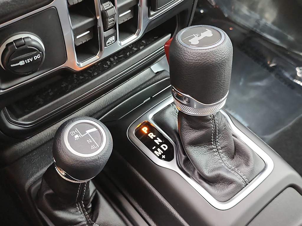Thumbnail: 2026 Jeep Wrangler - 15
